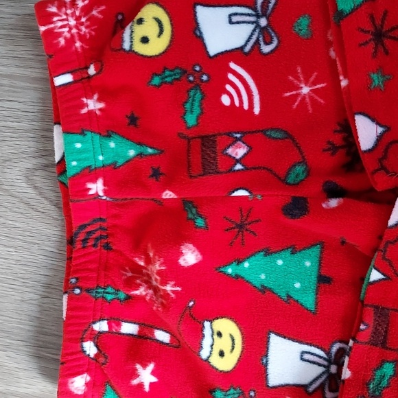 Joe Boxer medium (7/8) winter pajamas w/trees candy canes snowflakes bottoms - Picture 2 of 5